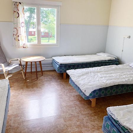 Oevernaesgarden Gaesthem Mariehamn Zimmer foto